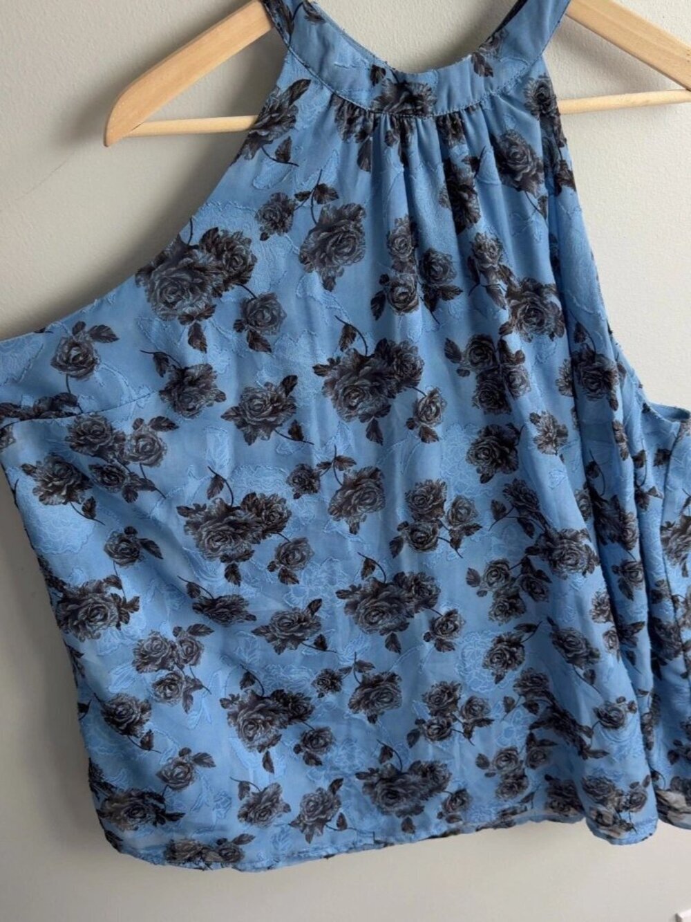 Torrid Blue Floral Halter High Neck Sleeveless Blouse Top Plus Size 3 Women’s - Picture 5 of 9
